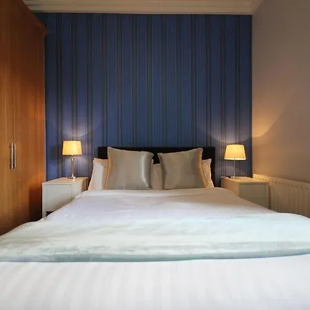 Ifsc Otel 2*